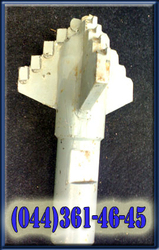 Буровые трубы, буровые замки, буры, вертлюги.