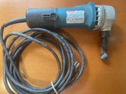 Продам бу электрические вырубные ножницы по металлу Makita Mod. JN1601